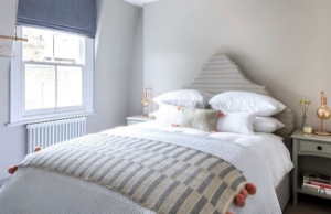 Gothic King Bed in Robert Allen Snake range