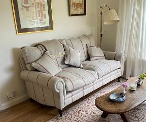 Aldingbourne 3 Seater Sofa in Grain Sack Linen Stipe Red